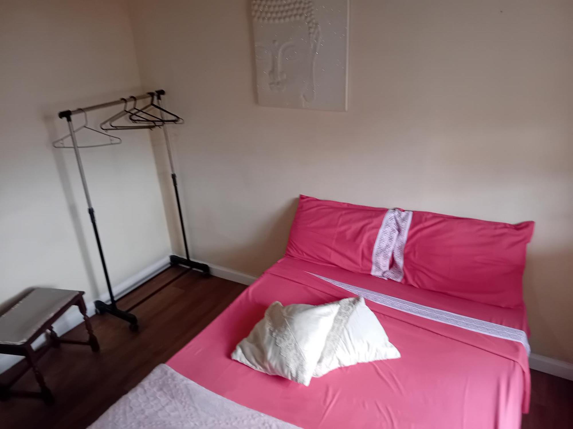 Chandler Homestay Saint Philip Bilik gambar